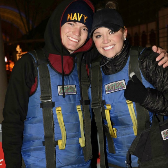 Meet your Posher, Peggi - Picture 2 of 8